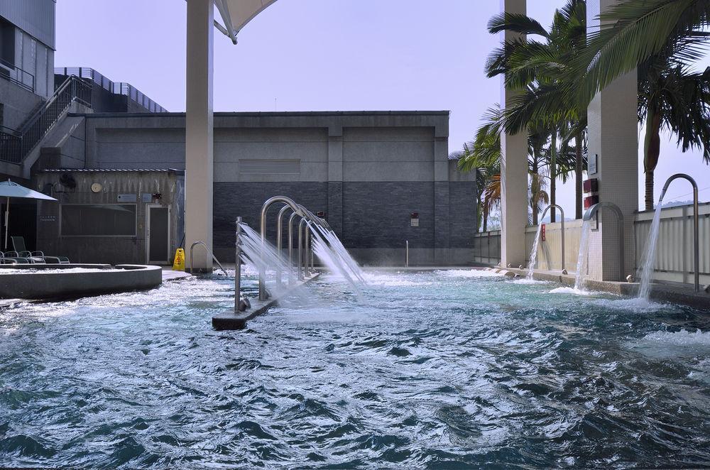 The Sun Hot Spring & Resort Taichung Esterno foto