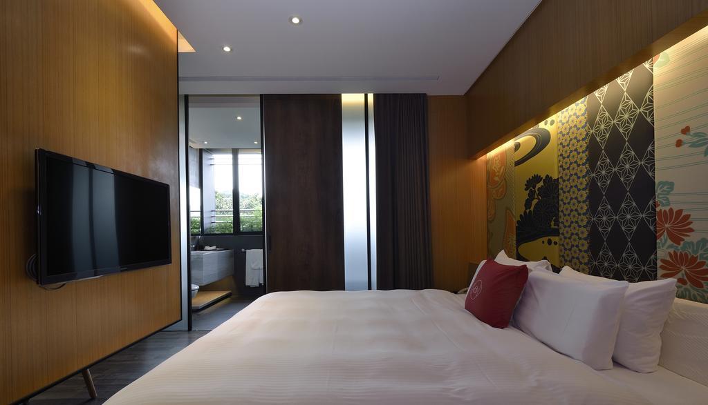 The Sun Hot Spring & Resort Taichung Esterno foto